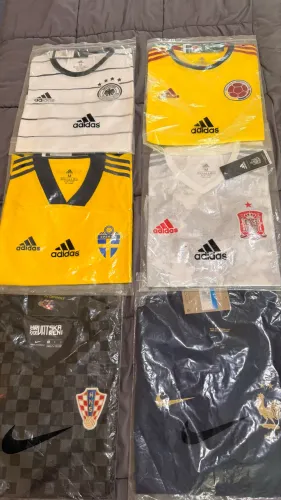 Camisas de seleção tailandesas