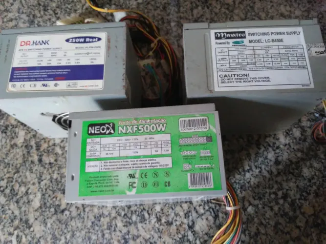 Vendo 3 fontes ATX para PC