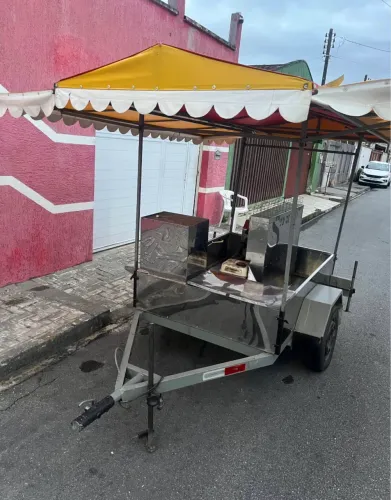 Carretinha de caldo de cana 