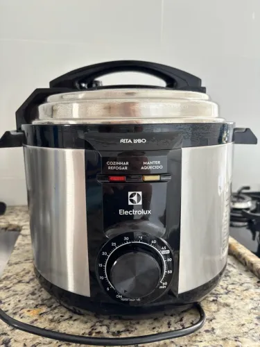 Panela de pressão elétrica Electrolux