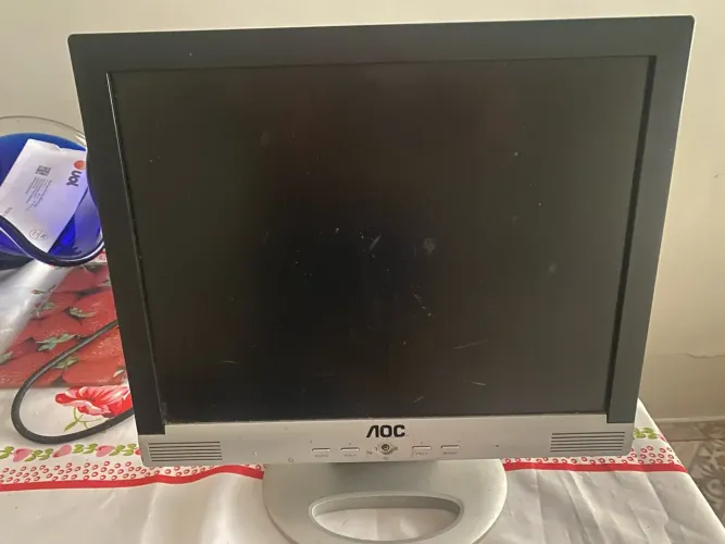 Monitor e CPU