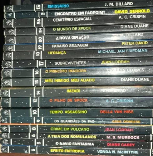 18 livros Star Trek coleção em portugues. otimo estado