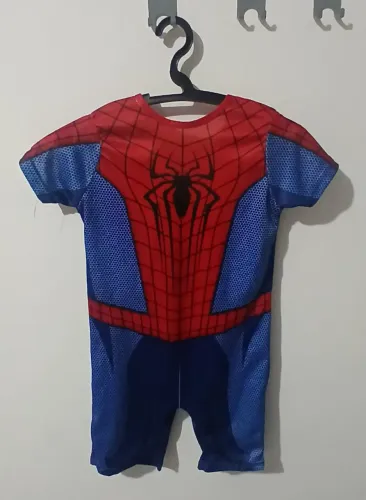 Kit 2 fantasias infantil