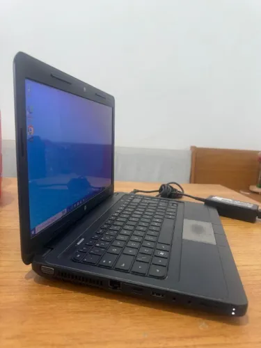 Notebook HP i3 8GB 500GB windows 10 Hdmi web-cam