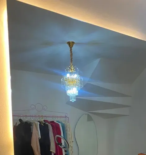 Lustre dourado
