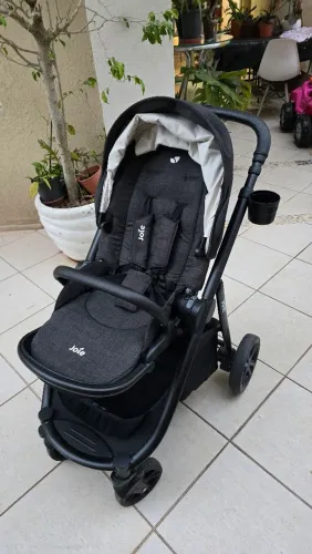 Carrinho de bebê - Travel System Joie Signature Versatrax, 3 em 1. Com base isofix. 