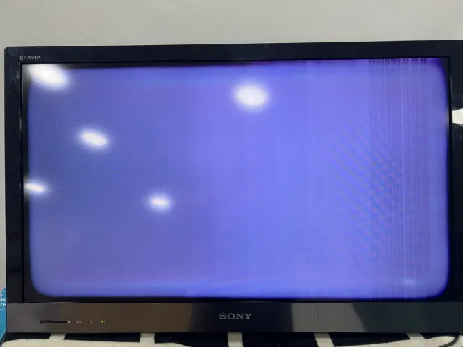 Tv Sony 32 polegadas com tela quebrada modelo KDL-32EX525