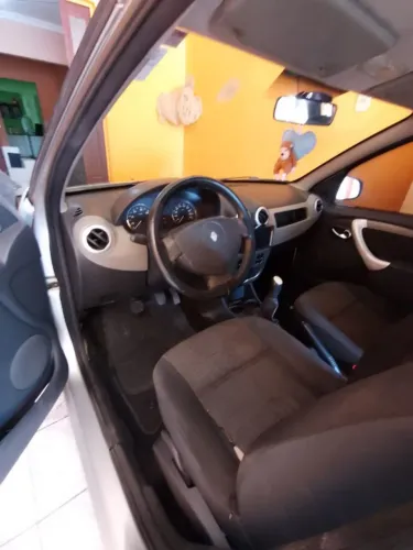 Renault Sandero Expression Hi-flex 1.6 8V 5P 2011