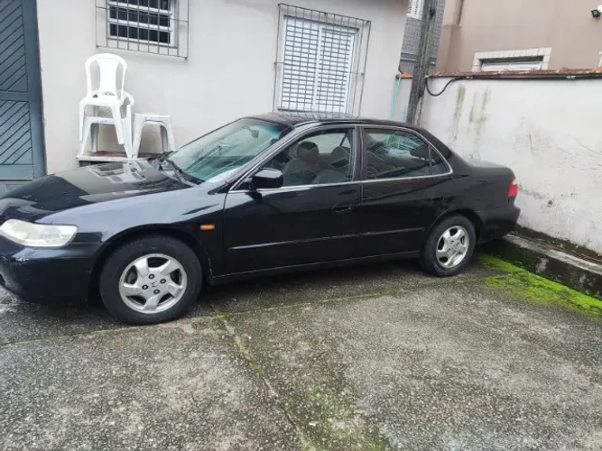 Honda Accord Sedan EXR 2000
