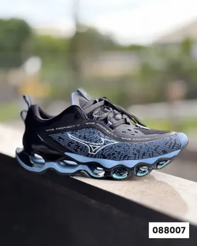 Mizuno 13