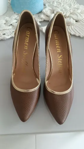 Scarpan Carmen Steffens