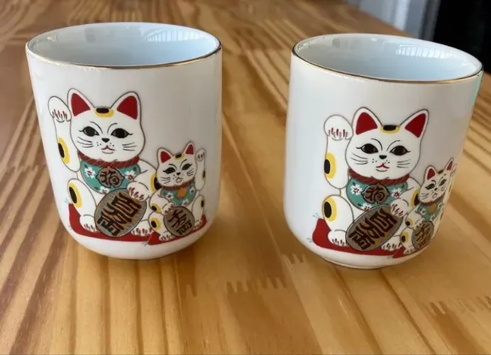 Par De Xícaras Japonesas Maneki Neko