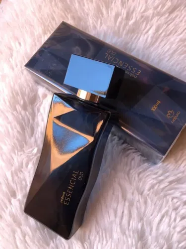 Essencial oud
