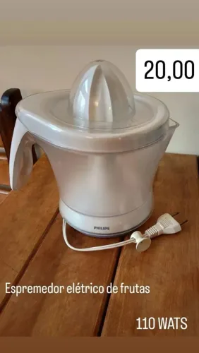 Espremedor de frutas elétrico