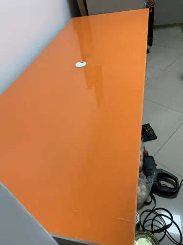 MESA COMPACTA PARA ESCRITÓRIO