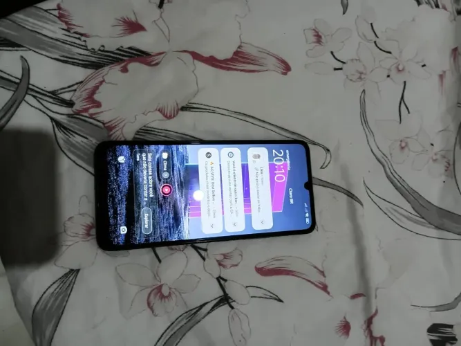 Celular redimi c13