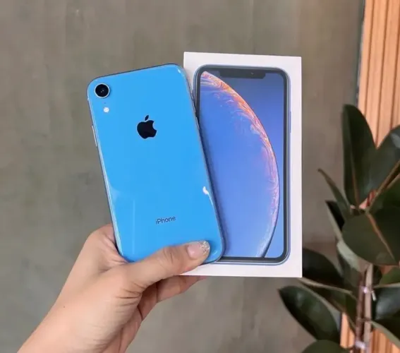 iPhone XR 128GB ( COM GARANTIA)