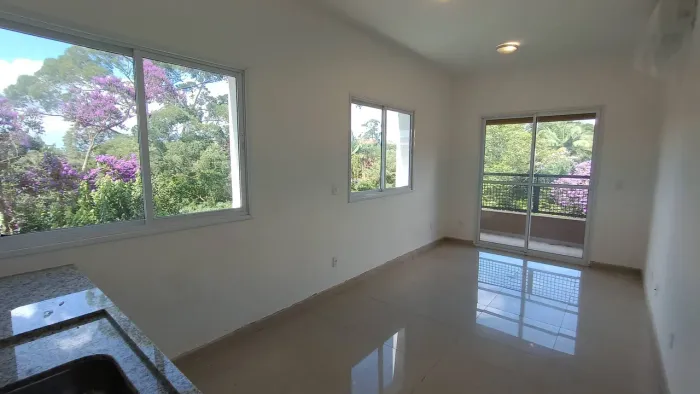New Studio Granja Viana - Studio com vista lateral e depósito