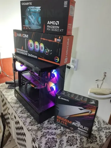 PC Gamer Ryzen 7 5700X 32GB DDR4 1TB Nvme Rx 9060XT