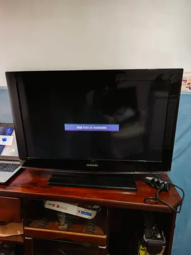 TV Samsung 32 LCD