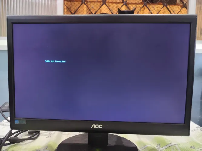 Monitor  AOC 18.5 
