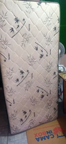 Vento cama box de solteiro mais colchão