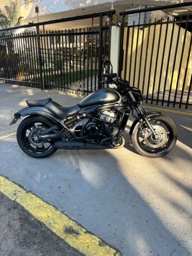 Kawasaki Vulcan 650 S Preta Fosca 2026