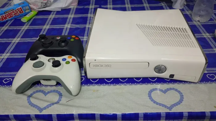 Xbox 360 Slim Branco 500gb, Desbloqueado 148 Jogos 
