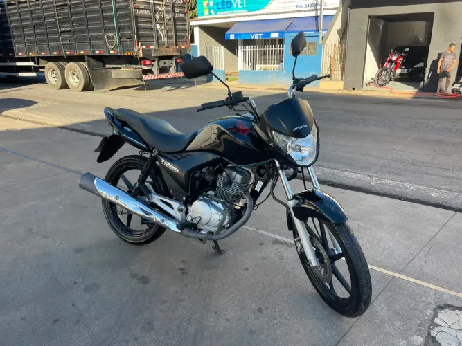 Titan ex 2012 toda original
