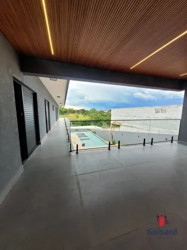 Casa de Alto Padrão à Venda no Condomínio Altos do Cataguá