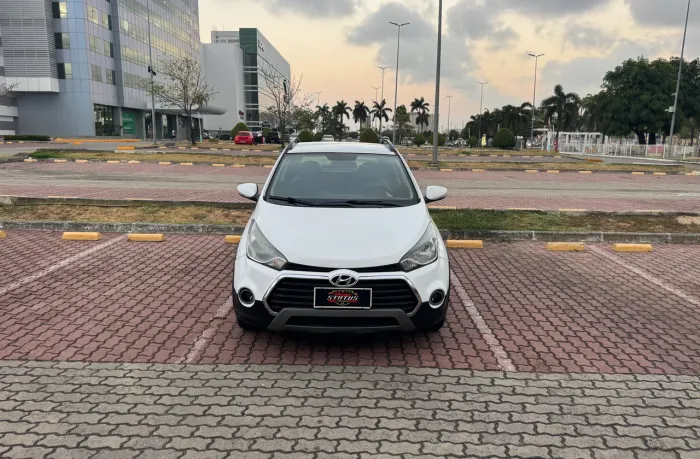 Hyundai HB20X Style 1.6 Flex 16V Mec. 2016