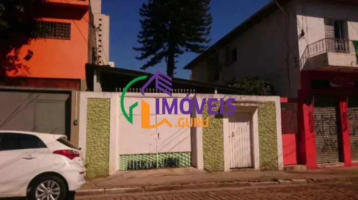 CASA ASSOBRADADA - CHÁCARA SANTO ANTONIO - SP
