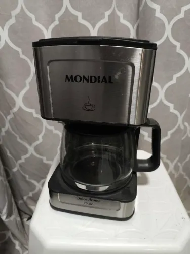 Cafeteira Mondial 20 xicaras