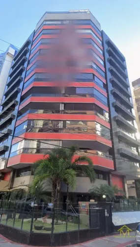 Apartamento Montado em Praia da Costa: 4 Quartos com Suíte com 254 m² Código: 33943