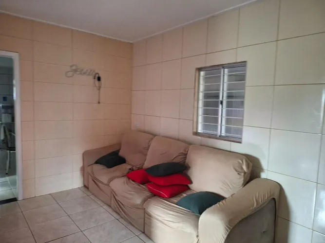 Vendo troco em sítio casa em moreno 