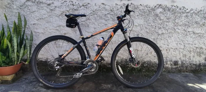 Bicicleta KHS Aquila