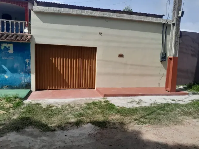 Vende-se Casa com Piscina em Mosqueiro