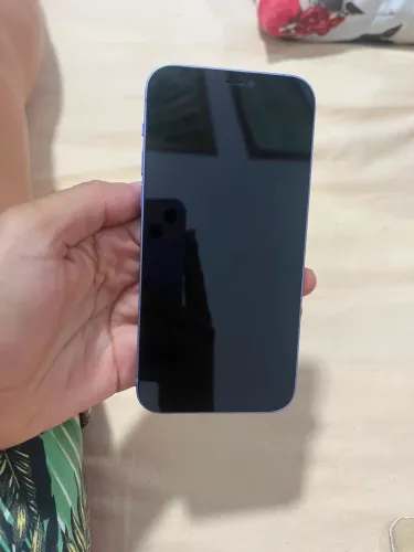 iPhone 12