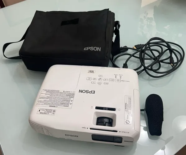 Projetor Epson Modelo H654A