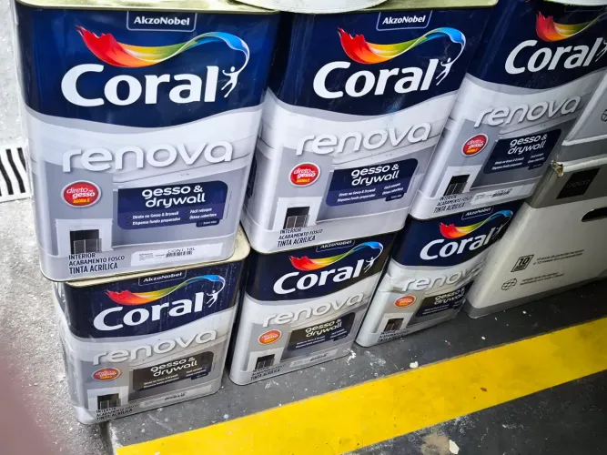 Tinta coral renova branco 18 litros 