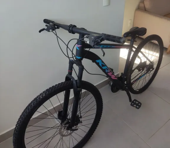 Bicicleta aro 29 KRW Alumínio 24 Vel Preto e Rosa/Azul + Brinde - Cadeado