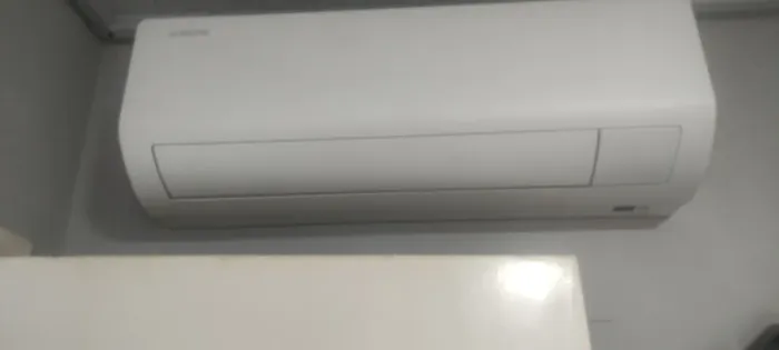 AR CONDICIONADO INVERTER 9000BTU