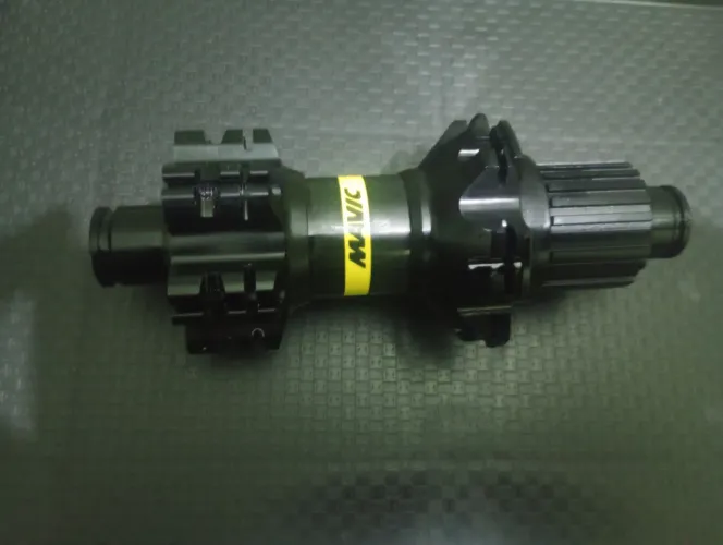 Cubo traseiro Mavic 24f freehub micro spline 12v