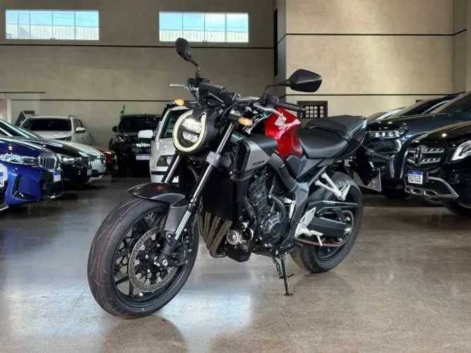 Cb650R a pronta entrega 26/26 0km