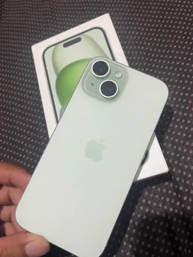 iPhone 15 128GB