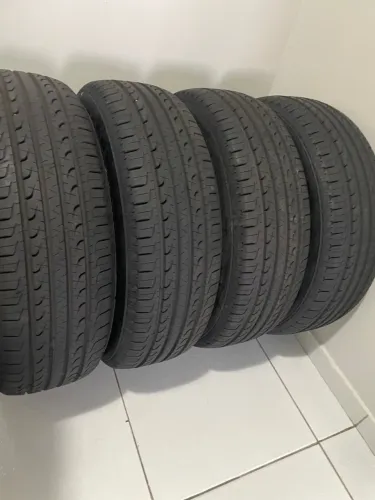 PNEU - 4 PNEUS GOODYEAR 205/65 R16 - Só 5 dias de uso!