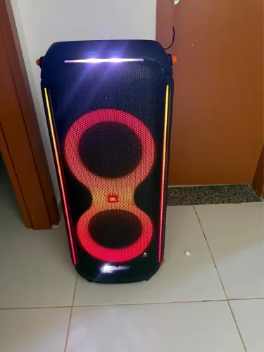 Jbl party box 710