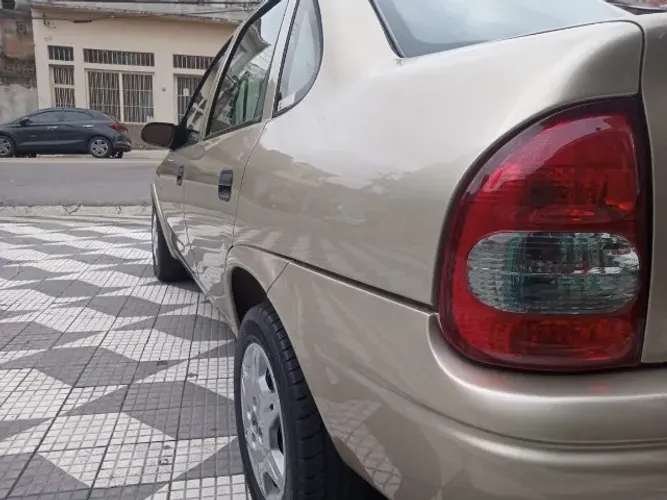 Chevrolet Corsa SED Class.life 1.0/1.0 Flexpower (álcool) 2008