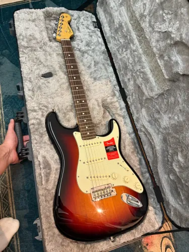 Guitarra fender american