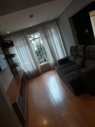 Sofa 3 lugares expansivo e reclinavel